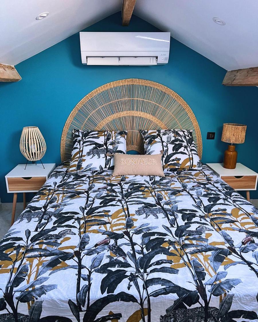 Coquette Maison A 500 M De La Plage Du Verdon A La Couronne Мартиг Экстерьер фото