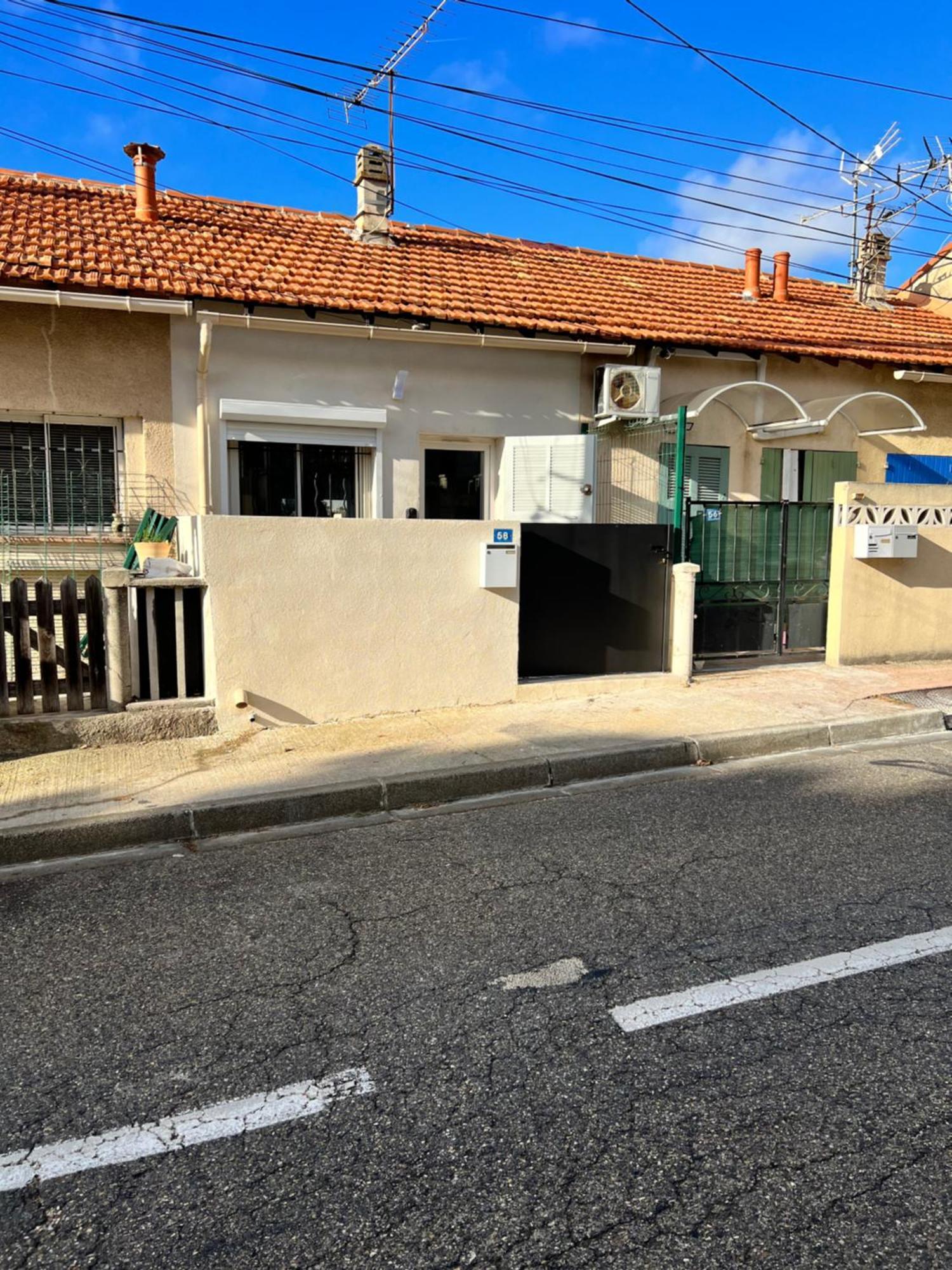 Coquette Maison A 500 M De La Plage Du Verdon A La Couronne Мартиг Экстерьер фото